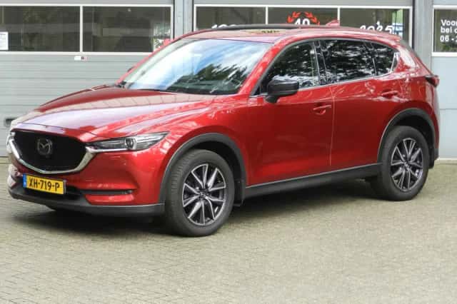 Mazda CX-5 (2019) thumbnail 2