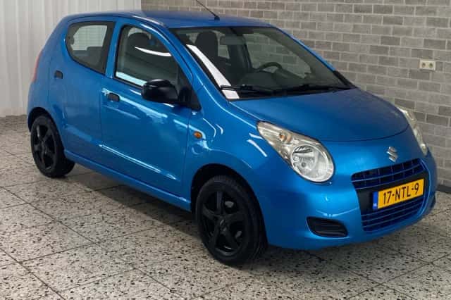 Suzuki Alto (2010) thumbnail 1