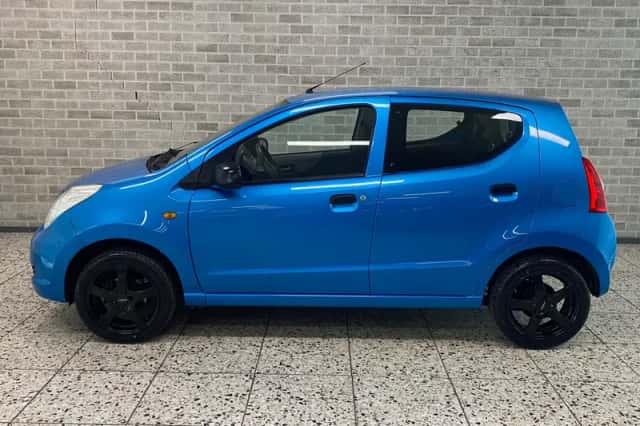 Suzuki Alto (2010) thumbnail 6