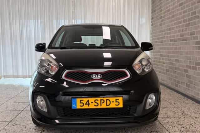 Kia Picanto (2011) thumbnail 4