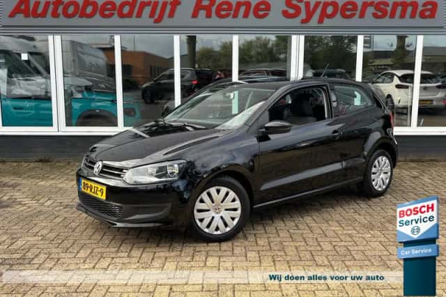 Volkswagen Polo (2011) thumbnail 1