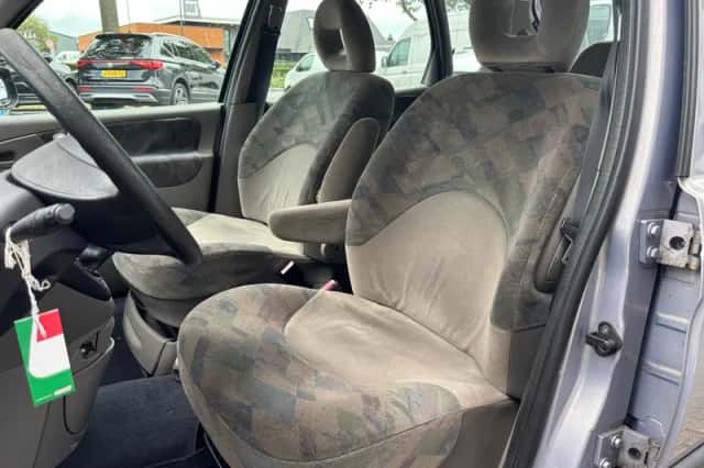 Citroën Xsara Picasso (2002) thumbnail 2