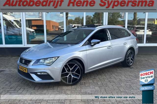 SEAT Leon (2017) thumbnail 1