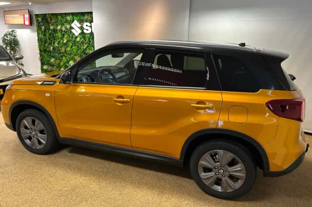 Suzuki Vitara (2025) thumbnail 4
