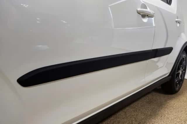 Suzuki Ignis (2020) thumbnail 6
