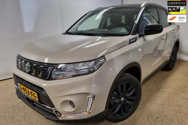 Suzuki Vitara (2023) thumbnail 1