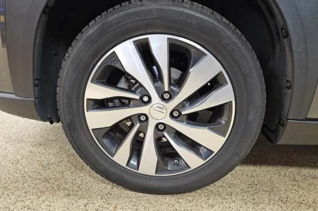 Suzuki S-Cross (2022) thumbnail 5