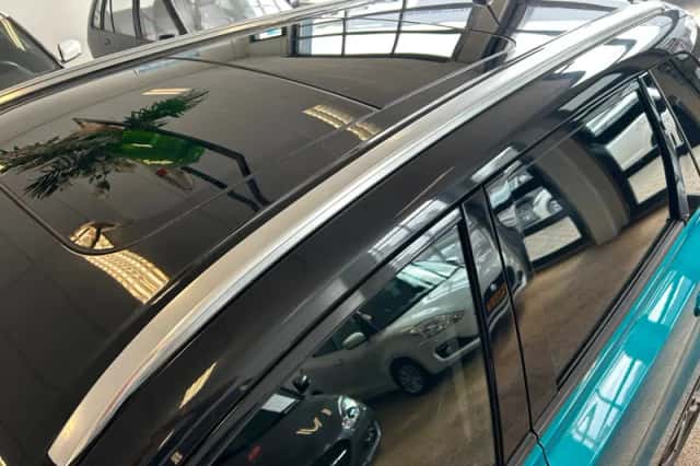 Suzuki Vitara (2015) thumbnail 6