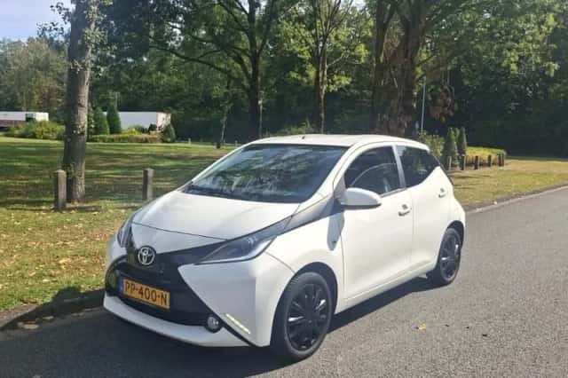 Toyota Aygo (2017) thumbnail 1