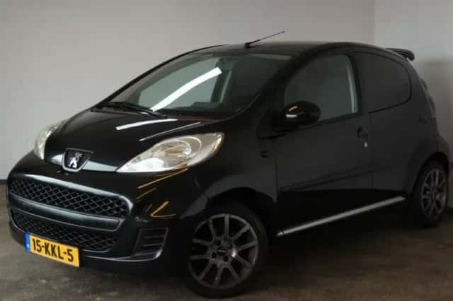 Peugeot 107 (2010) thumbnail 1