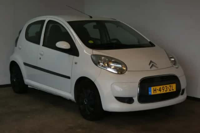 Citroën C1 (2009) thumbnail 2