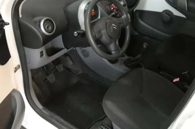 Citroën C1 (2009) thumbnail 3