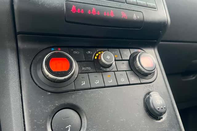 Nissan Qashqai (2007) thumbnail 6