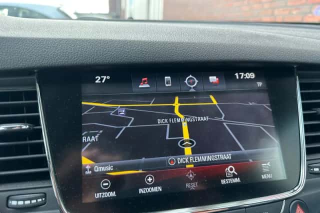 Opel Astra Sports Tourer (2017) thumbnail 6