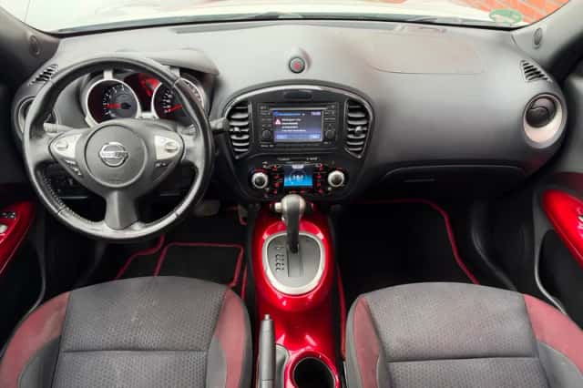 Nissan Juke (2012) thumbnail 3