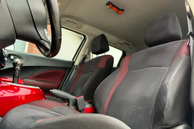Nissan Juke (2012) thumbnail 4