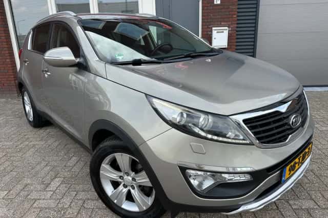 Kia Sportage (2012) thumbnail 1