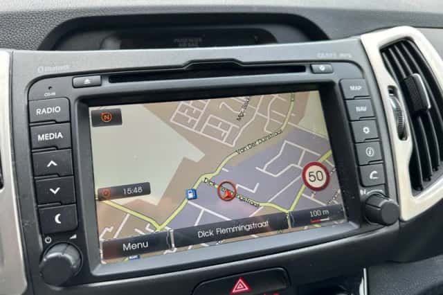 Kia Sportage (2012) thumbnail 6