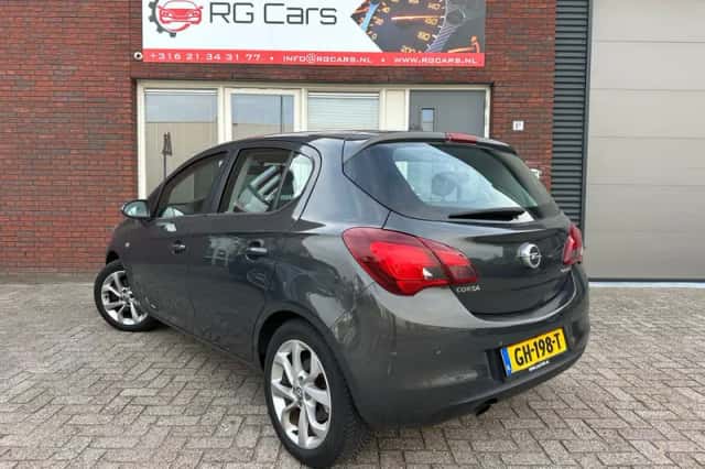 Opel Corsa (2015) thumbnail 2