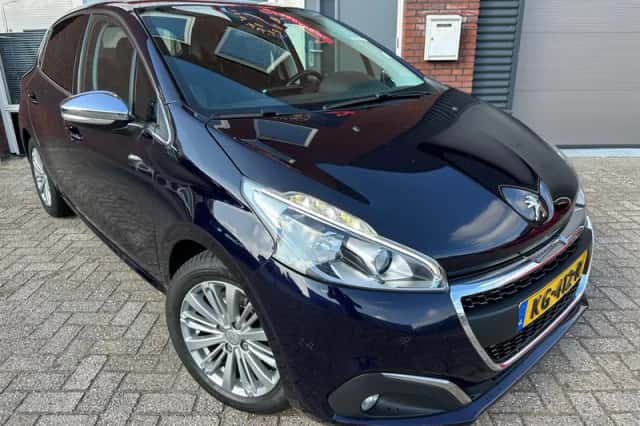Peugeot 208 (2016) thumbnail 1