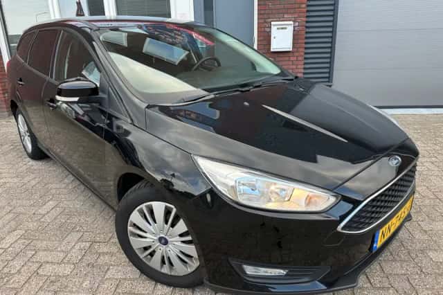 Ford Focus (2017) thumbnail 1