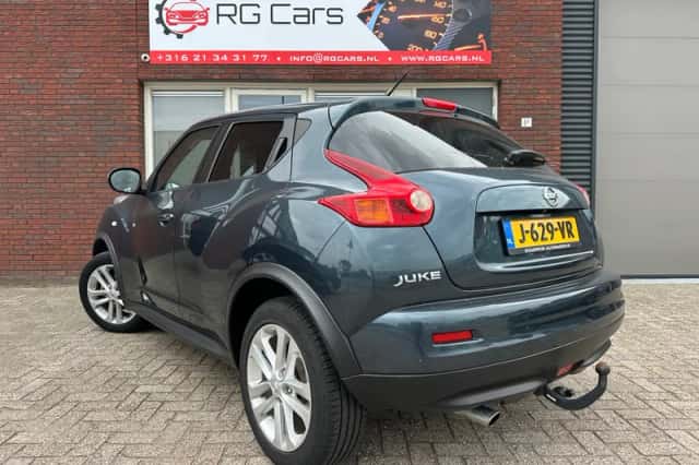 Nissan Juke (2011) thumbnail 2