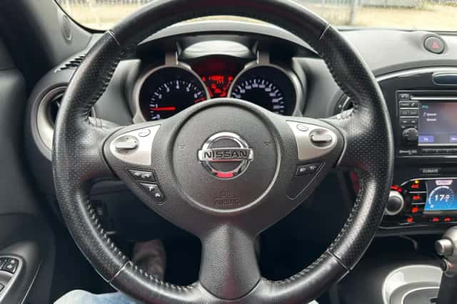 Nissan Juke (2011) thumbnail 5