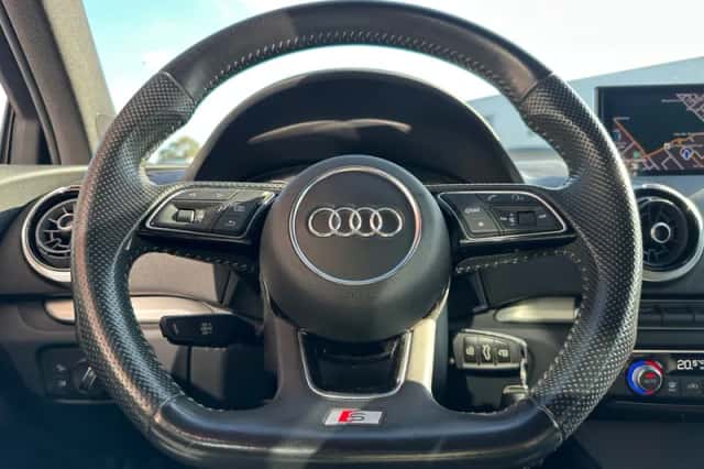 Audi A3 (2017) thumbnail 5