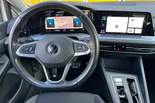 Volkswagen Golf (2021) thumbnail 5