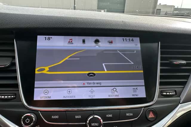 Opel Astra (2016) thumbnail 5