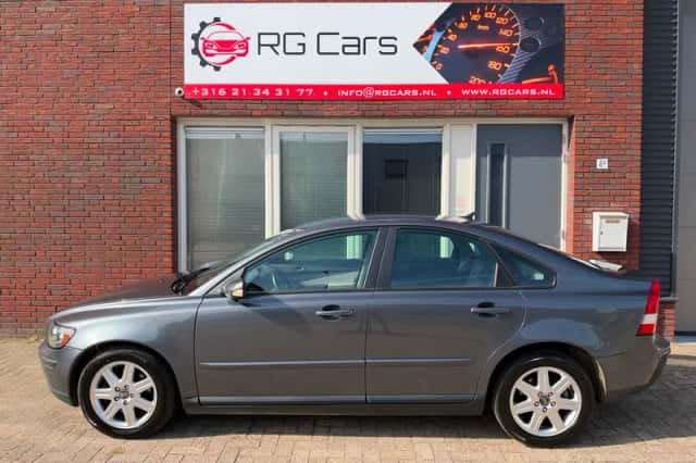 Volvo S40 (2004) thumbnail 4
