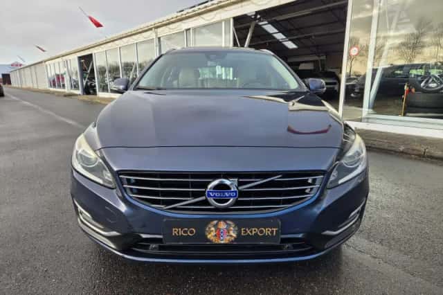 Volvo V60 (2013) thumbnail 5