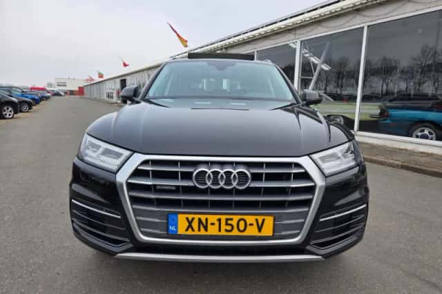 Audi Q5 (2018) thumbnail 4