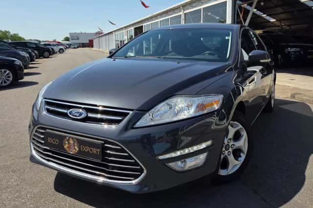 Ford Mondeo (2012) thumbnail 3