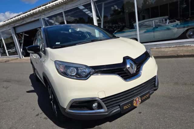Renault Captur (2014) thumbnail 5