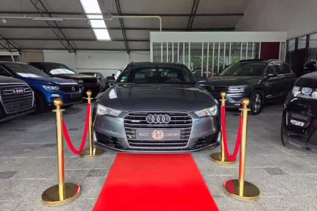 Audi A6 (2015) thumbnail 1