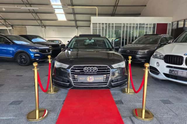 Audi A6 (2015) thumbnail 1