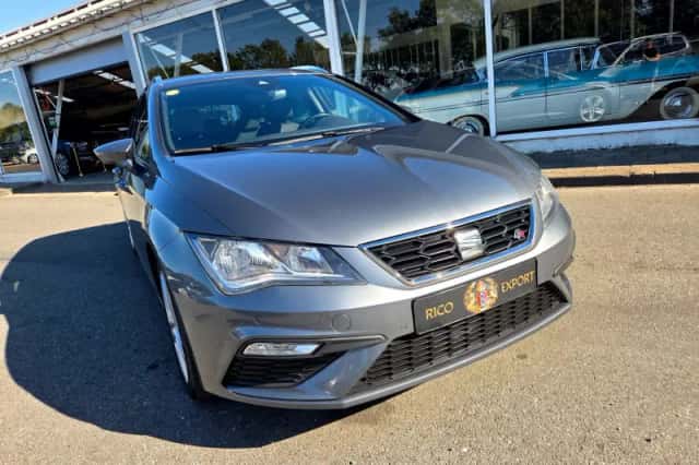 SEAT Leon (2018) thumbnail 5