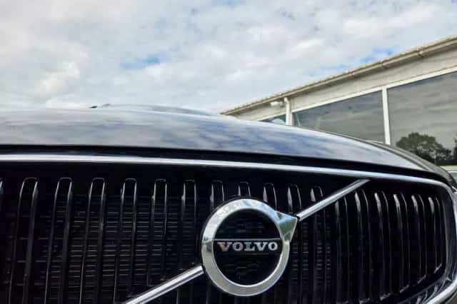 Volvo XC60 (2019) thumbnail 6