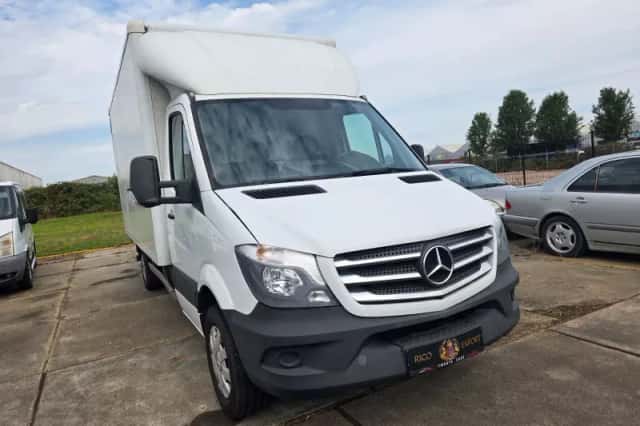 Mercedes-Benz Sprinter (2018) thumbnail 4