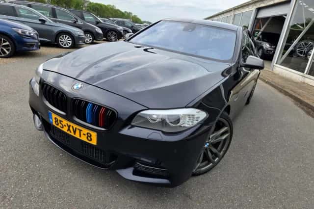 BMW 5-Serie (2012) thumbnail 3