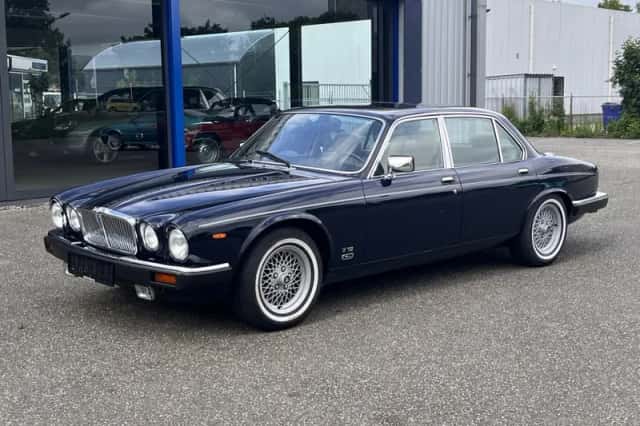 Jaguar XJ (1990) thumbnail 3