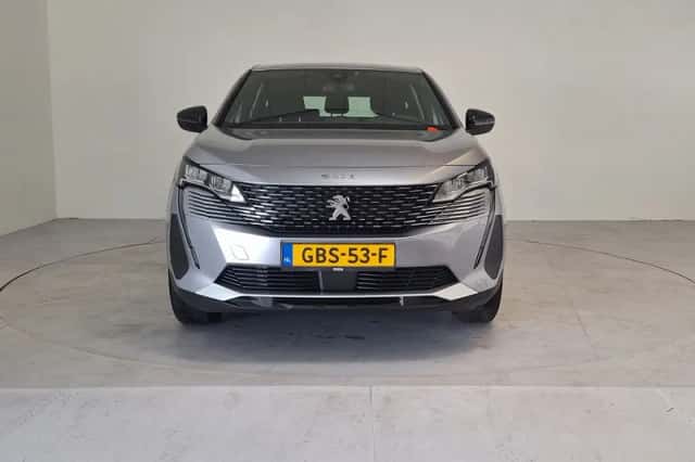 Peugeot 5008 (2024) thumbnail 4