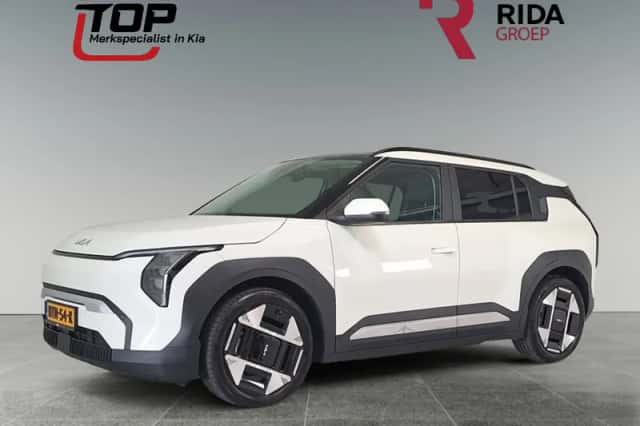Kia EV3 (2025) thumbnail 1