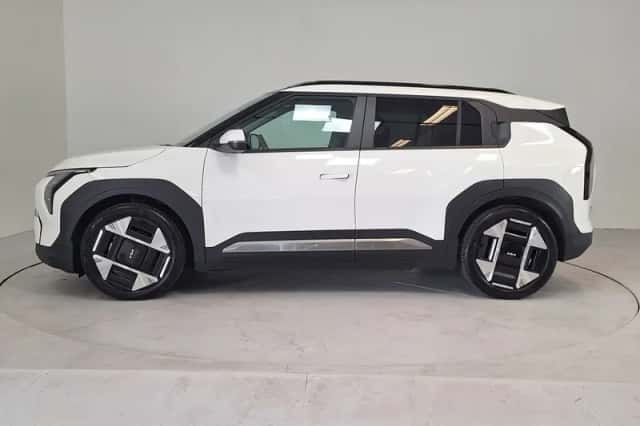 Kia EV3 (2025) thumbnail 2