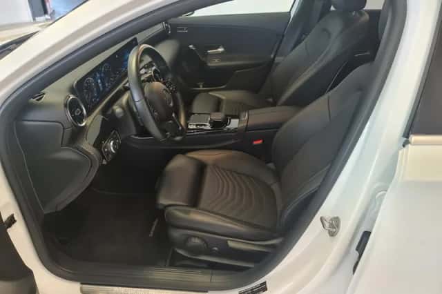 Mercedes-Benz A-Klasse (2018) thumbnail 5