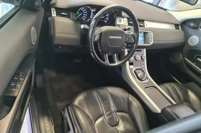 Land Rover Range Rover Evoque (2015) thumbnail 4