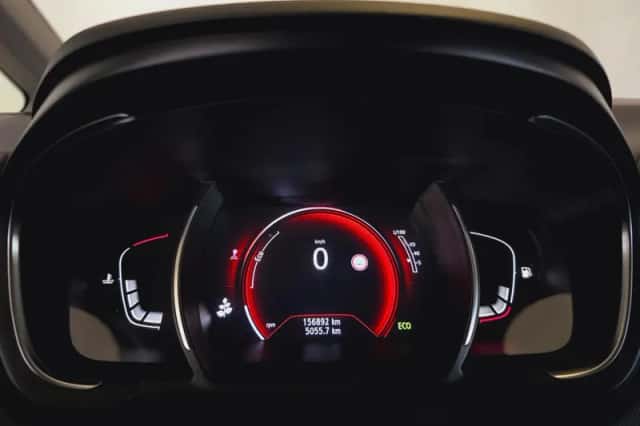 Renault Grand Scénic (2017) thumbnail 5