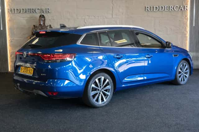 Renault Mégane (2021) thumbnail 5
