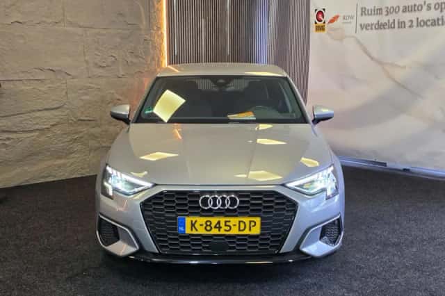 Audi A3 (2020) thumbnail 2